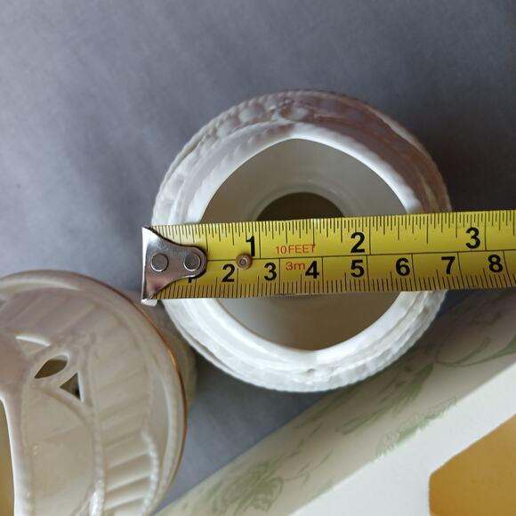 Lenox Great Giftables Carved Tea Light Lamps set of 2 in original box EUC - Picture 7 of 8